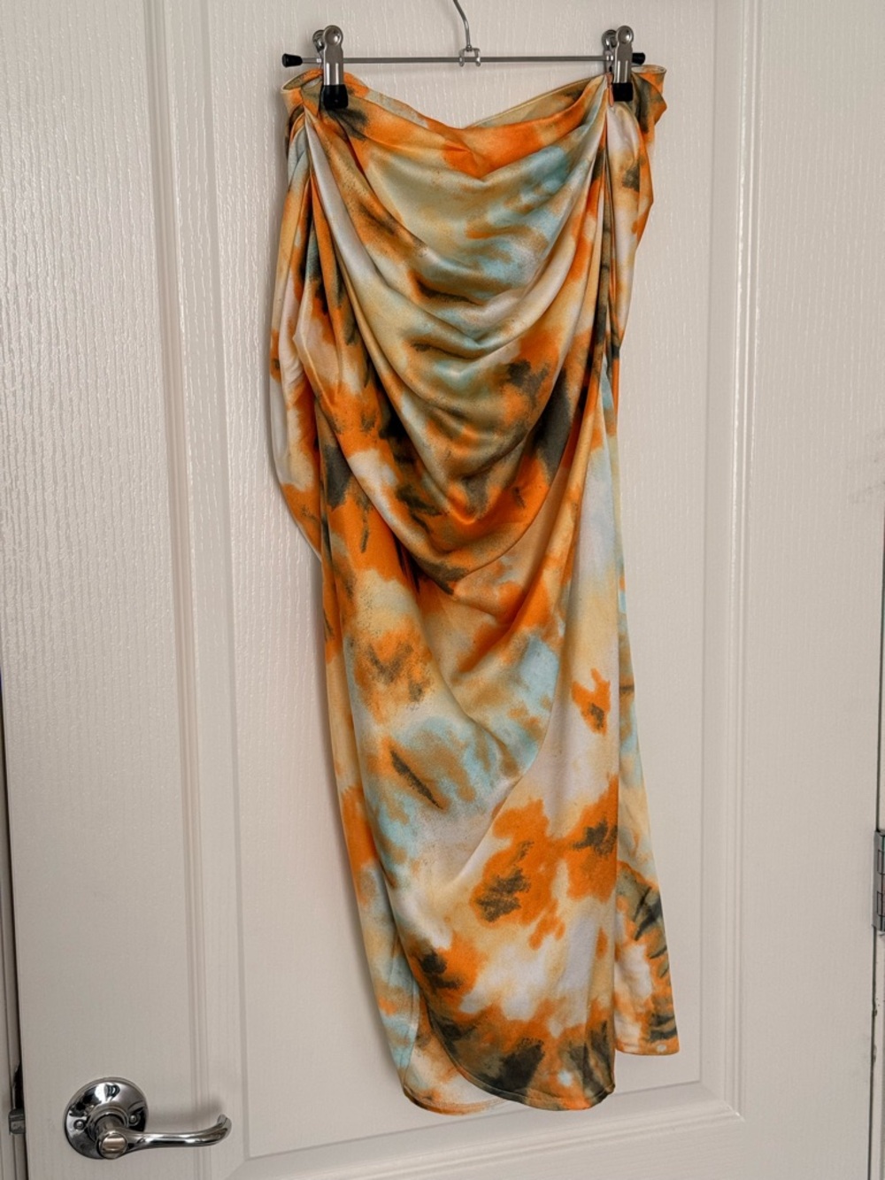 PrettyLittleThing Tie Dye Corset Top + Ruched Midi Skirt Set | Size 6 | Orange - Picture 9 of 9